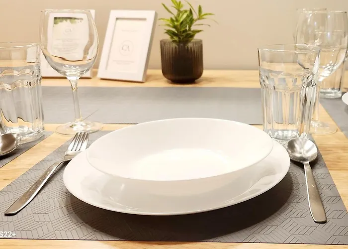 Apartamento Casa Antonio At Uptown Parksuites Two *