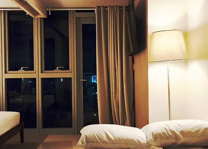 Apartamento Casa Antonio At Uptown Parksuites Two
