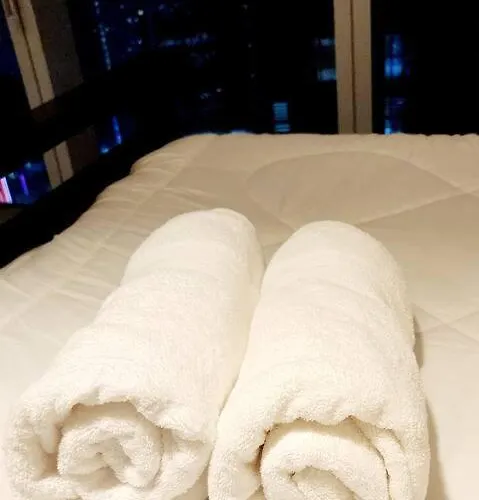 Apartamento Casa Antonio At Uptown Parksuites Two Manila